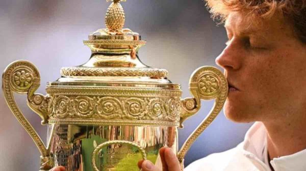 Jannik Sinner è il primo italiano a conquistare Wimbledon