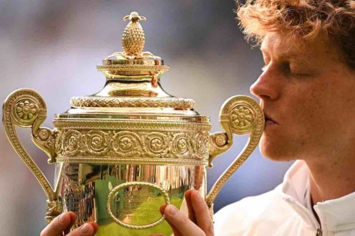 Jannik Sinner è il primo italiano a conquistare Wimbledon
