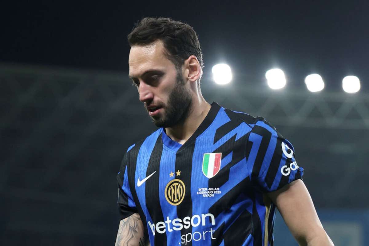 Interesse concreto del Fenerbahce per Calhanoglu