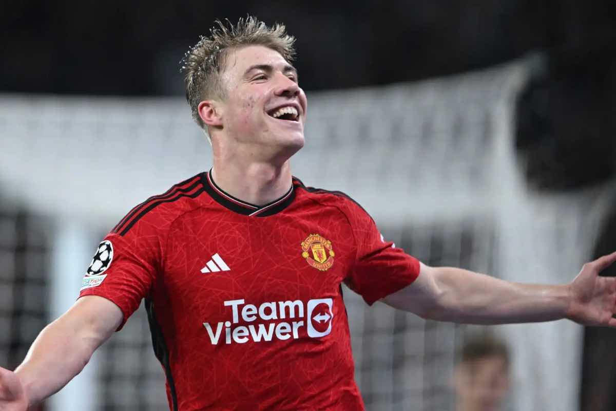 Hojlund si avvicina al Milan: minima distanza con lo United