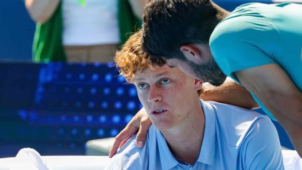 Alcaraz punta al sorpasso su Sinner agli US Open