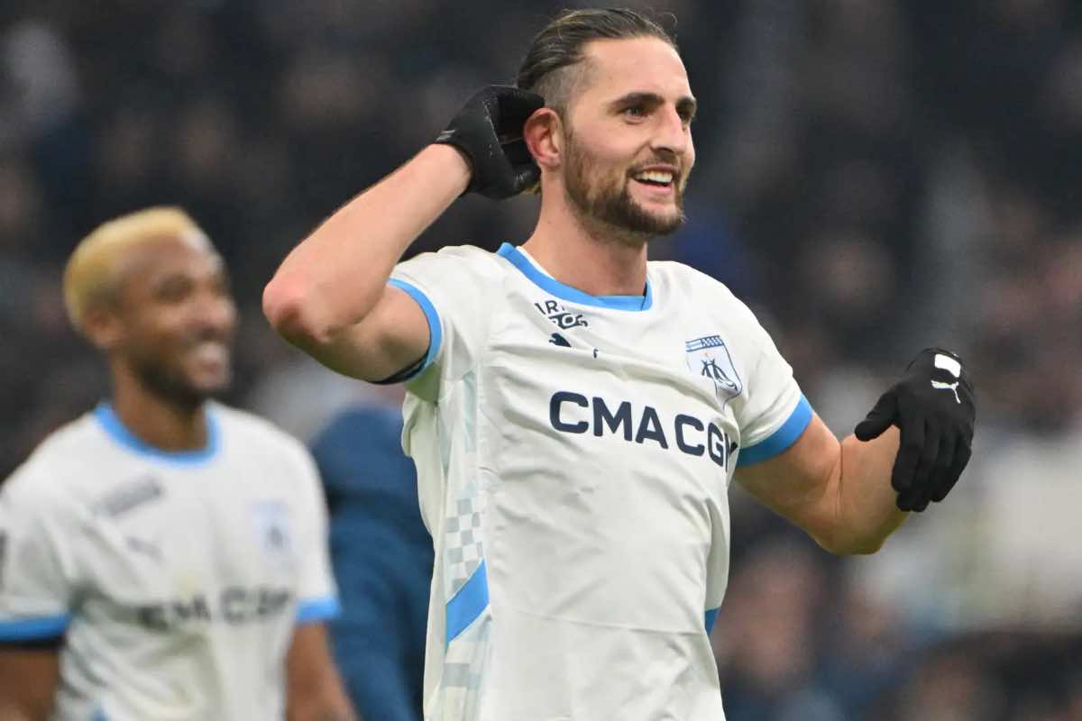 Il Milan fa all-in: tutto su Joe Gomez e Rabiot
