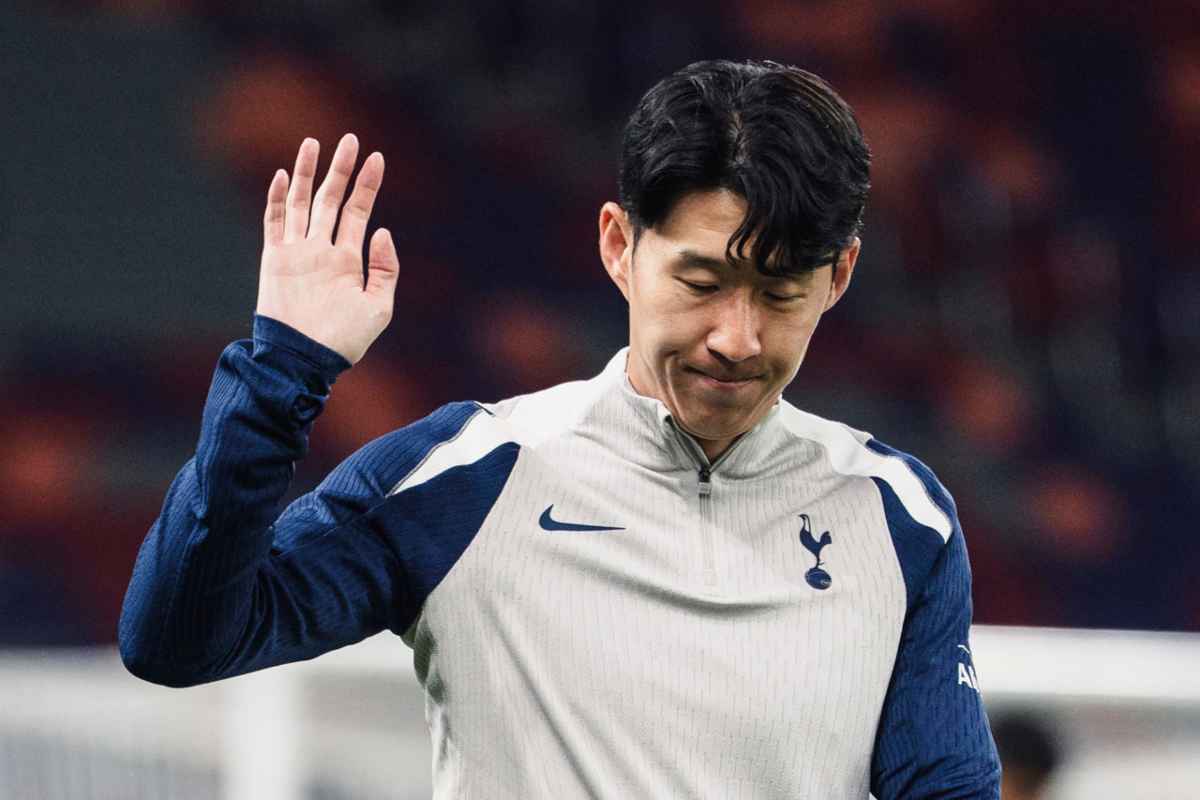 Son saluta il Tottenham