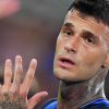 Gianluca Scamacca salta il ritiro con la nazionale a causa di un fastidio al ginocchio