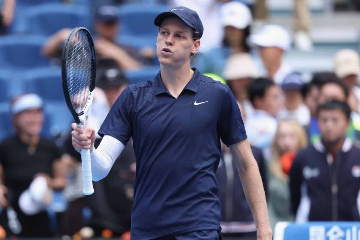 Jannik Sinner è in finale al China Open: all’ultimo turno uno tra Tien e Medvedev
