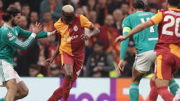 Le parole di Slot dopo la sconfitta del Liverpool contro il Galatasaray