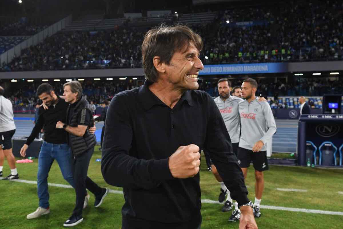 Napoli, Conte pensa a un nuovo modulo dopo gli infortuni di Lobotka e Politano