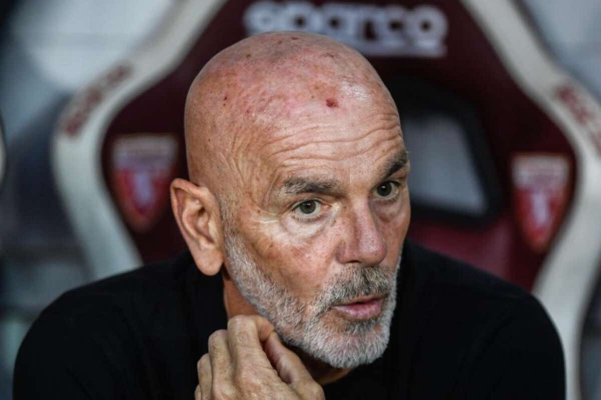 Stefano Pioli è stato sollevato dall’incarico di allenatore della Fiorentina