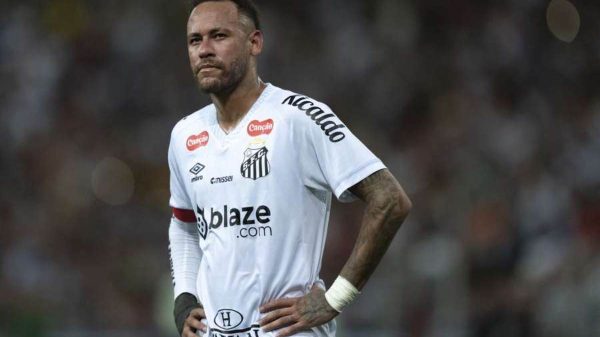 Neymar, stagione compromessa: altro infortunio col Santos