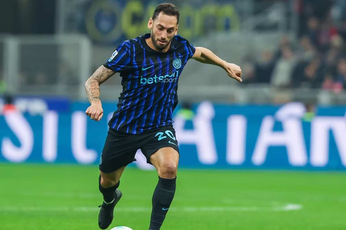 Inter, il Galatasaray piomba di nuovo su Calhanoglu