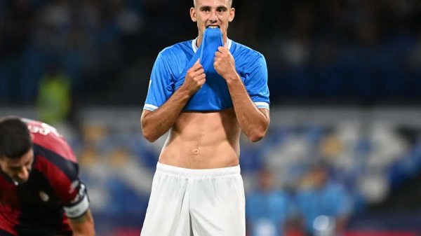 Il Benfica mostra interesse per Lucca: Mourinho vuole il bomber