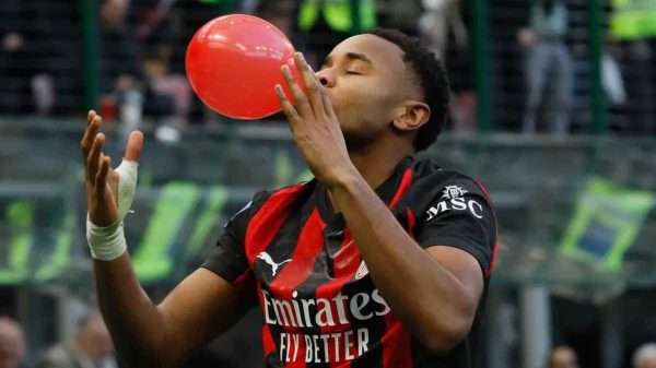 Fenerbahce su Nkunku: può lasciare il Milan solo ad una condizione