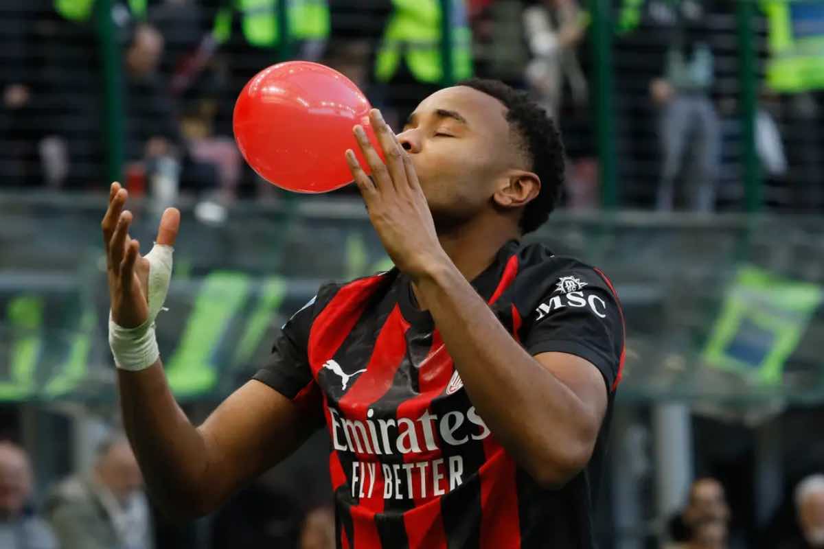Fenerbahce su Nkunku: può lasciare il Milan solo ad una condizione