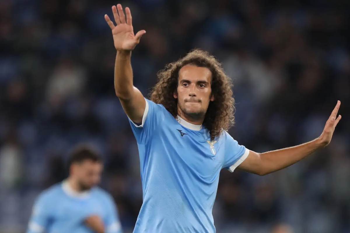 Guendouzi verso il Fenerbahce: quanto guadagna la Lazio
