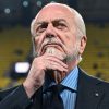 Napoli inviperito contro gli arbitri: De Laurentiis parlerà con i vertici