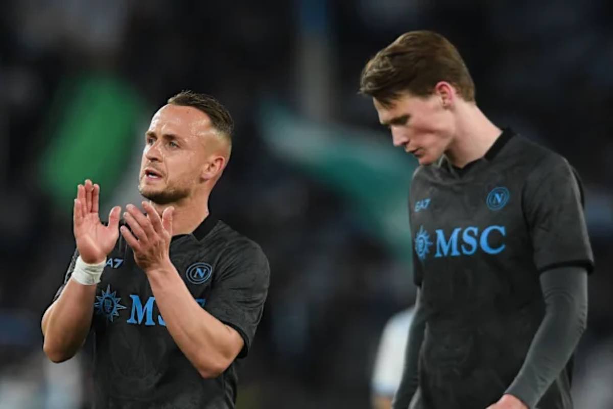 Sospiro di sollievo in casa Napoli: Conte ritrova McTominay e su Lobotka…