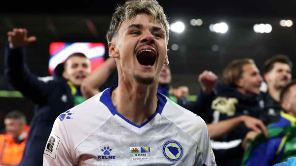 Milan, sfuma Alajbegovic: il giocatore tornerà al Bayer Leverkusen