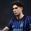 Inter, il futuro di Bastoni a un bivio: tentazione Barça o permanenza