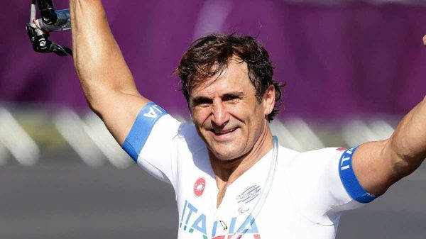 Mondo dello Sport è in lutto: è morto a 59 anni Alex Zanardi