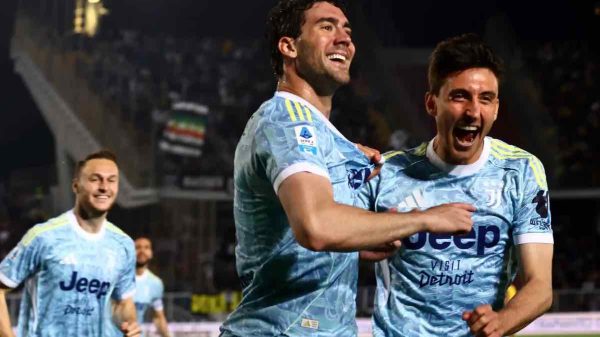 Dusan Vlahovic non ha ancora deciso il suo futuro calcistico