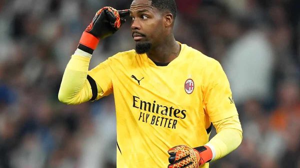 Interesse Juve per Maignan: Comolli osserva la situazione col Milan