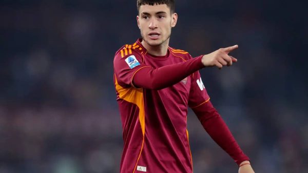Soulé è il giocatore sacrificabile per la Roma. 5 squadre su di lui