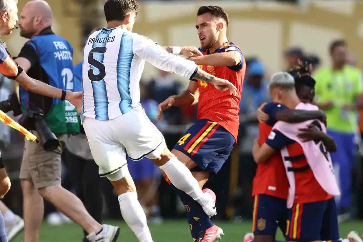 Argentina nei guai: la FIFA apre un’indagine su Paredes, Ayala e Molina