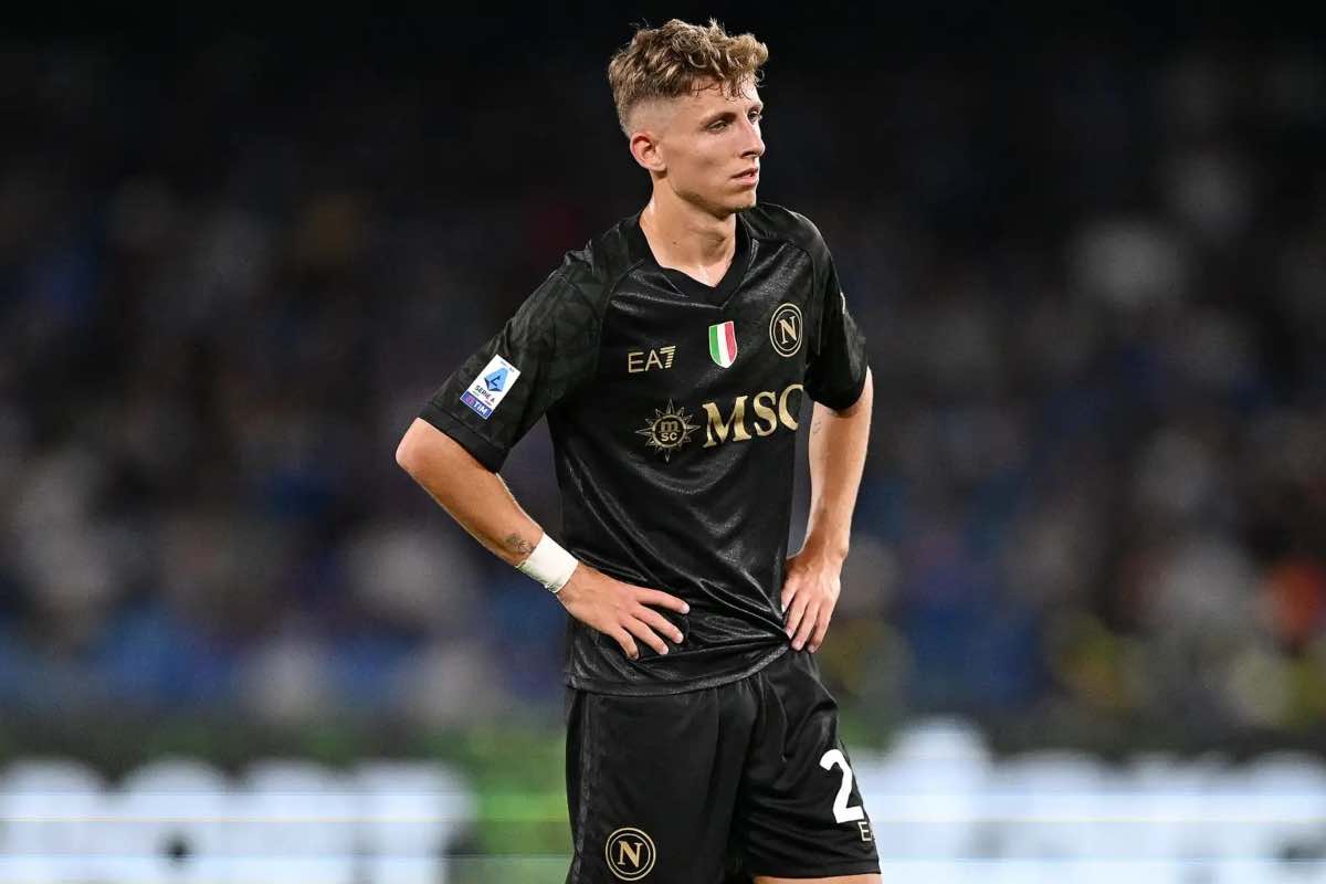Guai in casa Napoli: Lindstrøm allo Schalke 04 rischia di saltare
