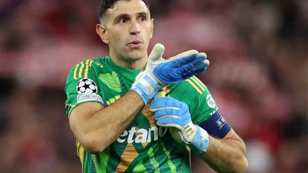 Juventus, Dibu Martínez per la porta? David può aiutare