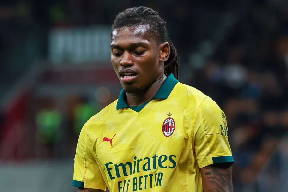 Leao può lasciare il Milan: i rossoneri chiedono 40 milioni