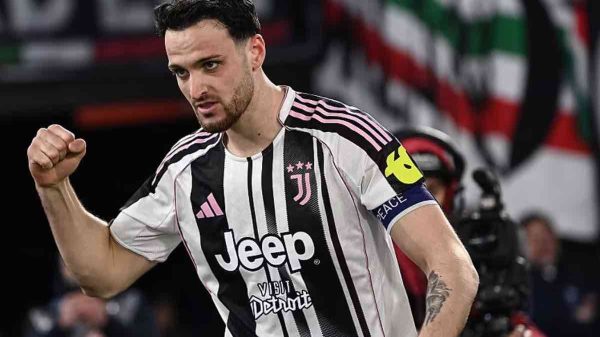 La Juve libera spazio in difesa: in tre verso l’addio