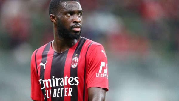 Milan, lavoro sul fronte cessioni: in uscita Tomori e Leao
