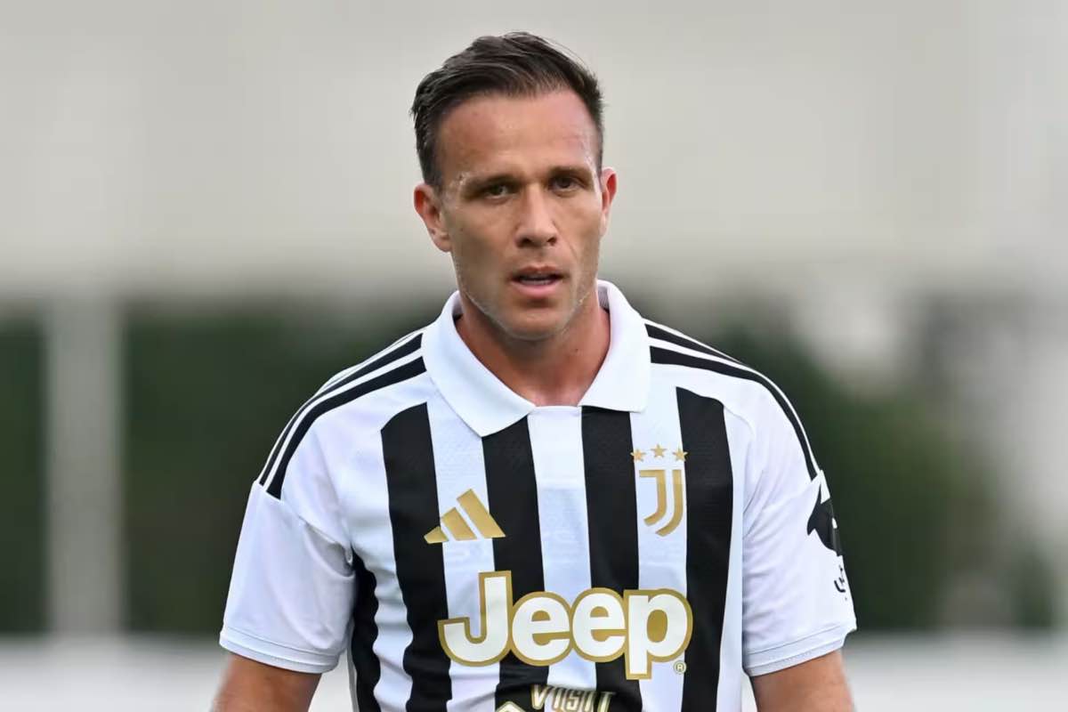 Arthur, addio alla Juve con risoluzione contrattuale