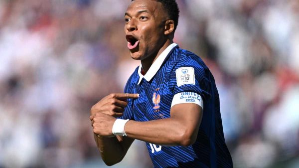 Mbappé e una stagione individuale da record. Le parole sul Pallone d’Oro