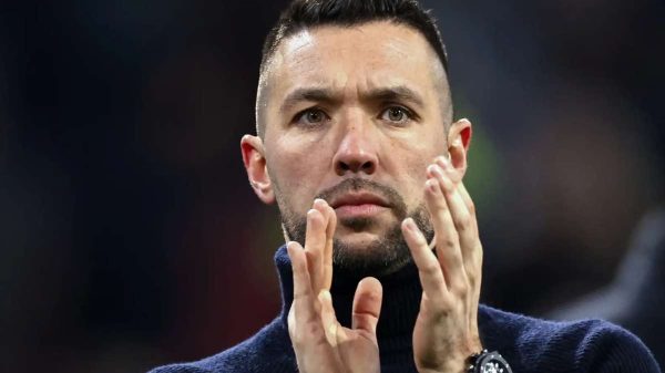 Il porto blinda Farioli con una clausola che allontana i top club