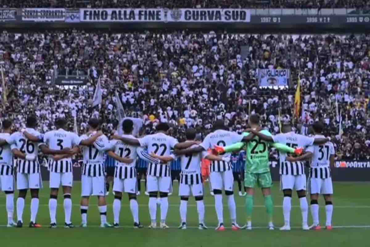 Juventus, multa per i cori durante il minuto di silenzio di Mazzola