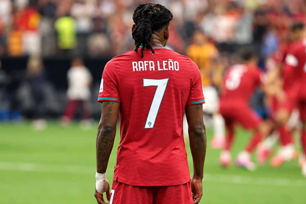 Leao ha indossato la 7 di Cristiano Ronaldo nella partita contro la Danimarca