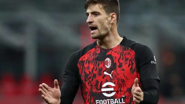 Milan, Amorim ritrova Gabbia. Spazio per Bartesaghi col Sassuolo?